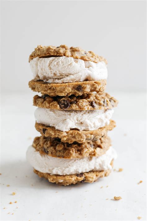 They've been a big hit, so i decided it was time. Oatmeal Chocolate Chip Cookie Ice Cream Sandwiches - Eat ...