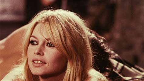 Wispy Bangs Styles From The Celebs Whose Bangs Are Always Too Good Brigitte Bardot How