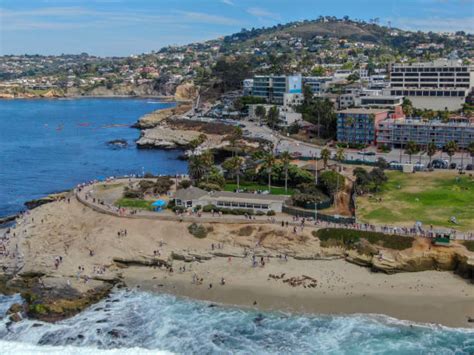La Jolla Cove Snorkeling Stock Photos Pictures And Royalty Free Images