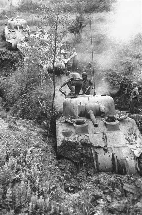 Fury In The Real World Photos Of Tank Warfare In World War II Time