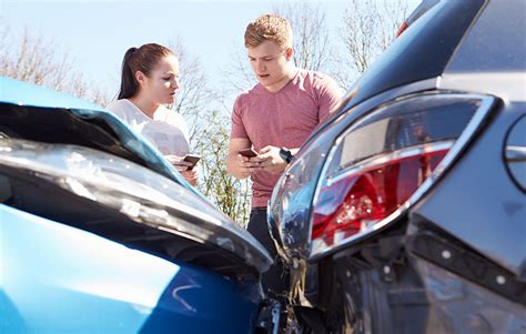 Claimify What To Do If Youre Involved In An Accident On The Road
