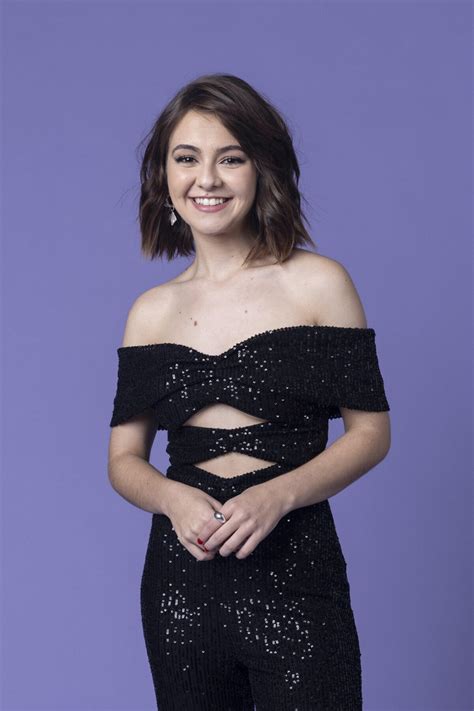 Foto: 'Dança dos Famosos 2024' contará com Klara Castanho, que já