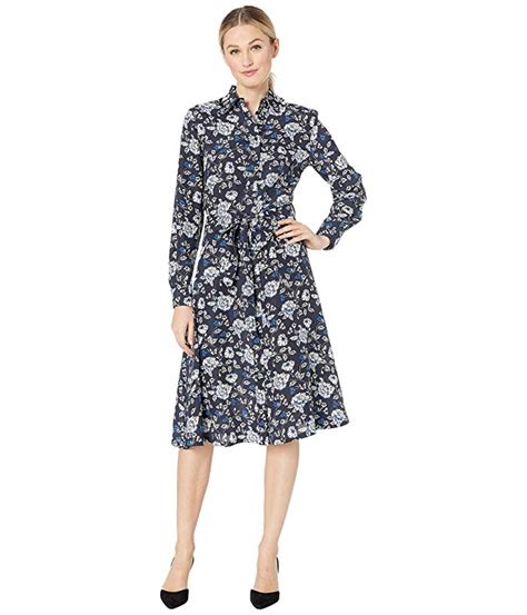 Clearbit is a great email finder tool that allows you to find anyone's email address. Fashion Finder | Daily Mail Online