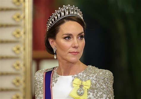 Kate Middleton Wore Princess Dianas Favourite Tiara At The State