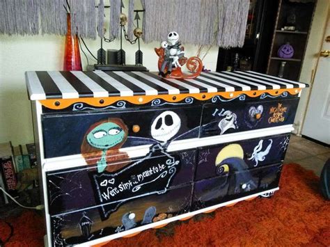 Jack skellington, the pumpkin king of halloween town, is bored with doing the same thing every year for halloween. Dresser the nightmare before christmas | Nightmare before ...