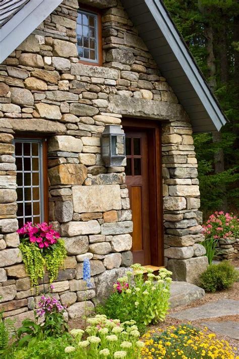 Cozy Stone Cottage Cozyplaces