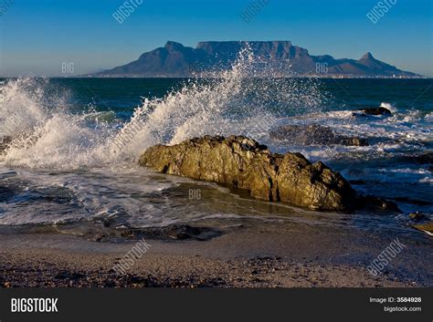 Table Mountain Sunrise Image And Photo Free Trial Bigstock
