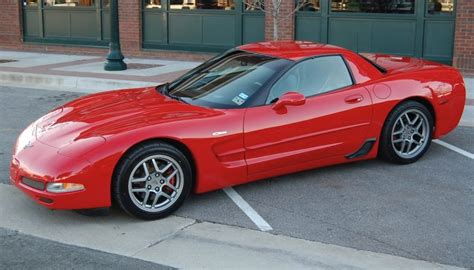 Red Jewel 2005 Chevrolet Corvette