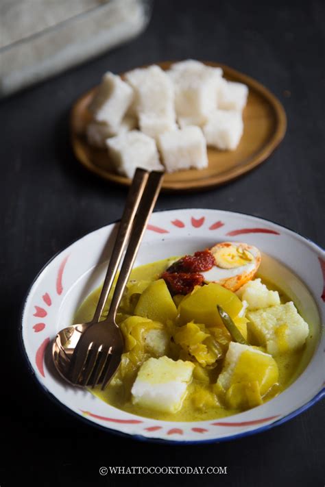 Besides, there are rice cookers that will cook your soups and stews. Rice Cooker or Instant Pot Ketupat and Lontong (Rice Cakes)