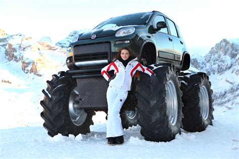 La Fiat Panda 4×4 Se Transforme En Monster Truck