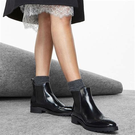 Be sure to check out womens flat chelsea boot and womens black chelsea boot. Details