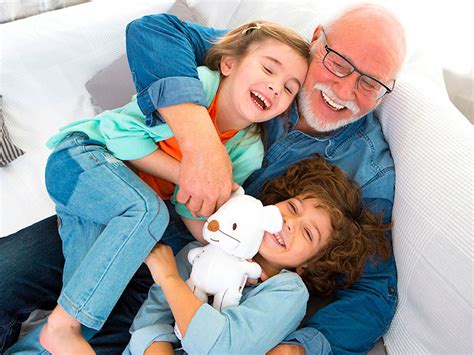 Uno que aún genera dudas por haber. Juegos Actuales Que Los Abuelos Nunca Jugaron - Juegos y Juguetes de la Abuela: NIÑOS EN ACCIÓN ...