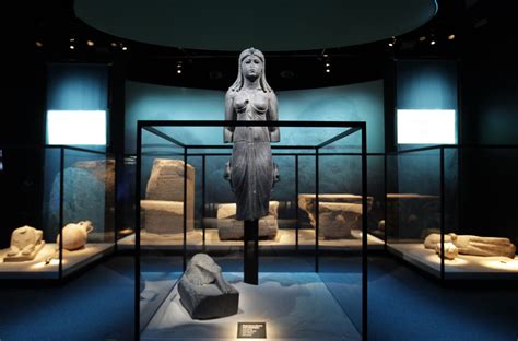 Cleopatra Exhibit At California Science Center Photos Video Huffpost