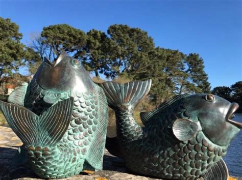 Outdoor Modern High Quality Bronze Famous Koi Fish Garden Statue