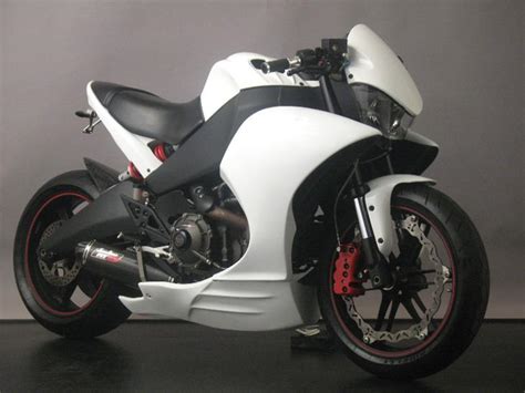I know some of you know about my conversion project of mine, converting my 2008 buell 1125r to a cr with a xb12scg tailsection. Buell 1125 CR SOC Custom - 2010 - Har haft et hav af ...