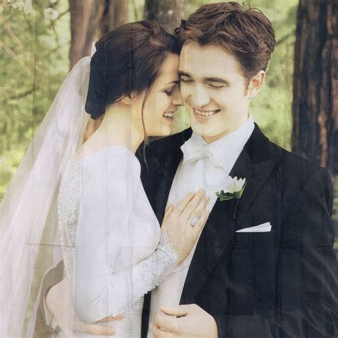 Fabric Movie Poster Twilight Breaking Dawn Bella Swan Edward Cullen Wedding Summit Bella And
