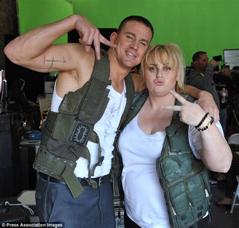 Rebel Wilson Get Chummy With Her Luscious Man Steak In New Behind The