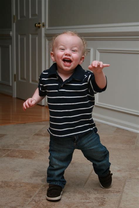 Miller photography blog has moved! Lindsey Huff Miller Photography: Look Who is Walking!
