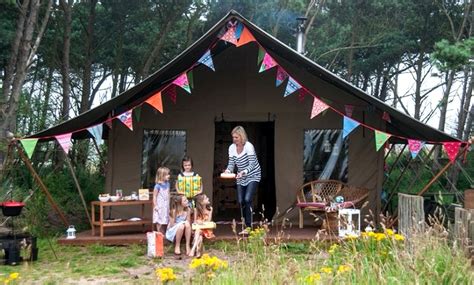 Whether you like to camp in pine forests, stay right on the beach with amazing sunsets, prefer to experience … Glamping Tents Scotland