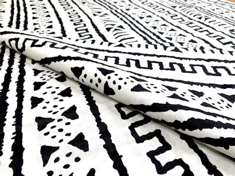 Black White Mud Cloth Ankara Fabric By The Yard Bogolan Etsy