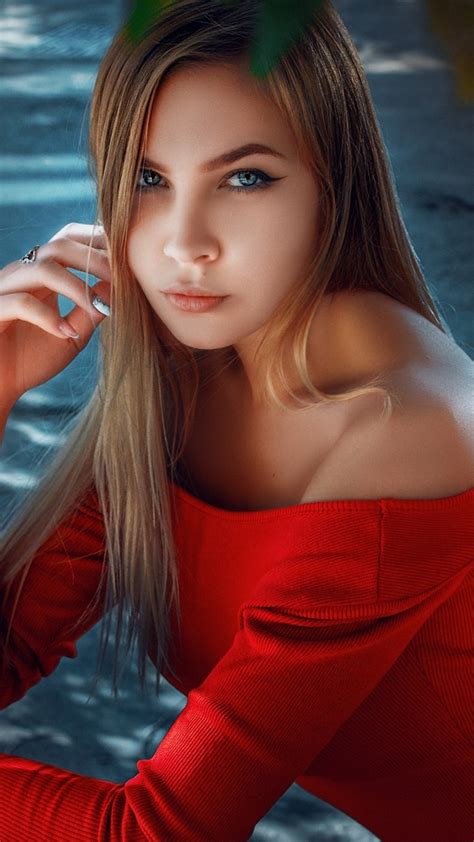 1080x1920 Girls Blonde Hd Red Dress For Iphone 6 7 8 Wallpaper Coolwallpapersme
