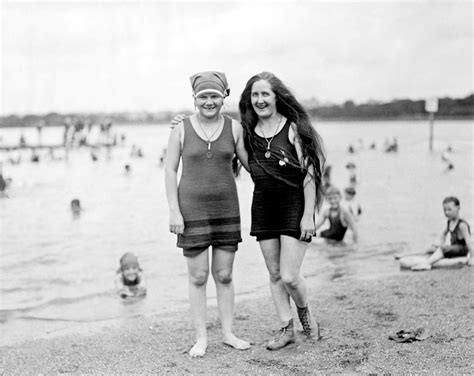 History In Photos Vintage Bathing Beauties