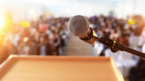 20 Tips For Mastering The Art Of Public Speaking