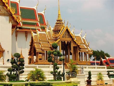 Enter your dates to find available activities. TRIP 2018 : Enfin le Grand Palais Royal à Bangkok ...