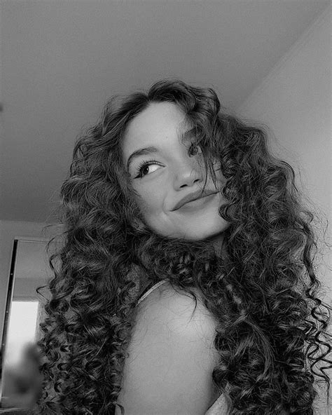 follow pinterest coliibarreto curly hair styles hair styles girl photography poses