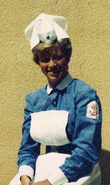 Nurse Qarnns 1980s Nurses Uniforms And Ladies Workwear Flickr