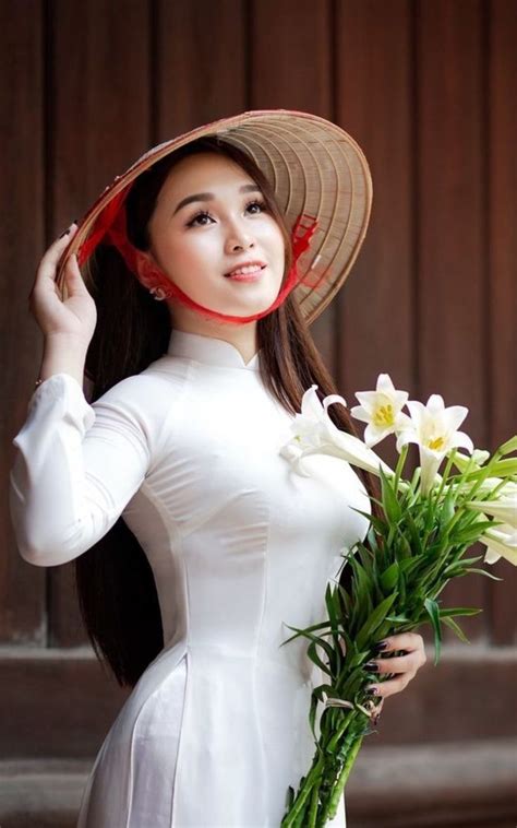 Pin On Vietnamese Long Dress