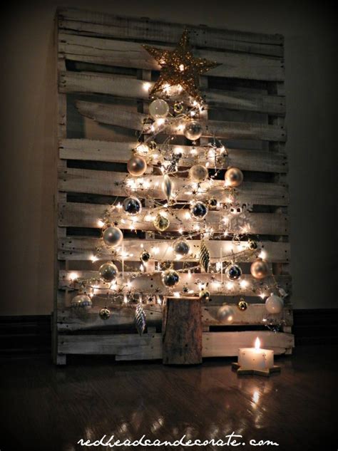 Turn A Wood Pallet Into A Christmas Tree Home Design