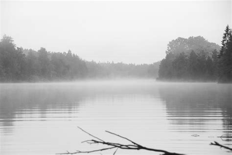 Lake Fog Wallpapers Top Free Lake Fog Backgrounds Wallpaperaccess