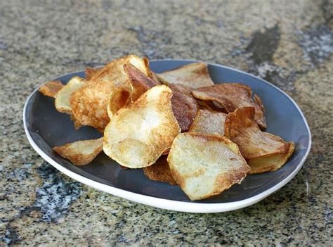 These Delicious Deep Fried Homemade Potato Chips Will Satisfy That