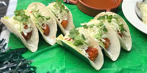 Get your taco on with these fish tacos! Spicy Fish Tacos with Cole Slaw - TODAY.com