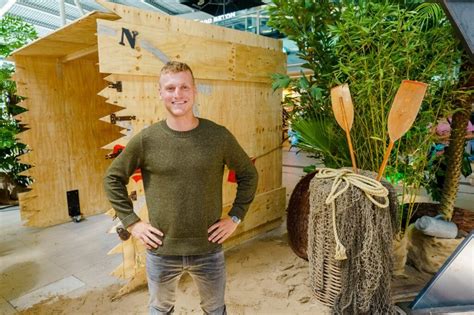 In expeditie robinson 2019 willen wij weer een corry konings of een johnny kraaijkamp. Deze bekende Rotterdammer presenteert Expeditie Robinson ...