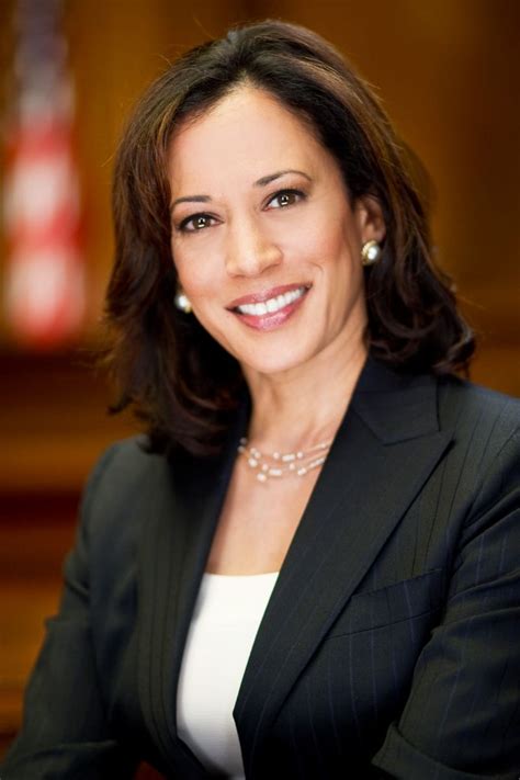 Harris is perhaps best known for inciting violence and riots across america causing some $2 billion in property damages and at least 40 lives. Curriculum Vitae de Kamala Harris | Biografía de Kamala Harris