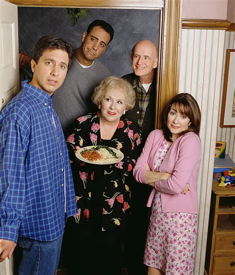 Best Tv Moms Everybody Loves Raymond The Goldbergs And More