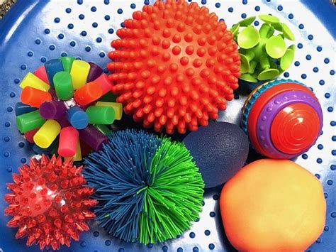 Here is a list from autism parenting magazine about gifts for and autistic child. Best Gifts and Toys for Autistic Children (With images ...