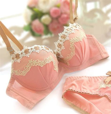 New 2014 Hot Bra Brief Sets Young Girl Brassiere Lingerie Embroidery