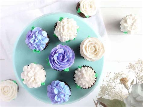 Decorating Cupcakes For Beginners