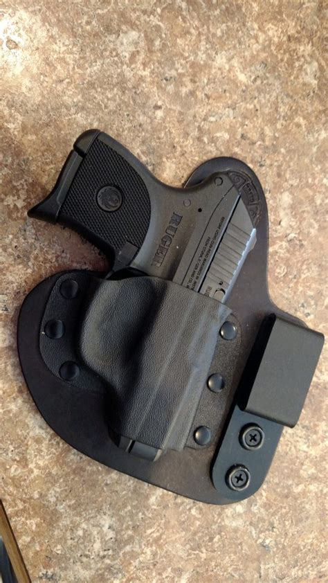 Gear Review Crossbreed Iwb Womens Appendix Carry Holster The Truth About Guns