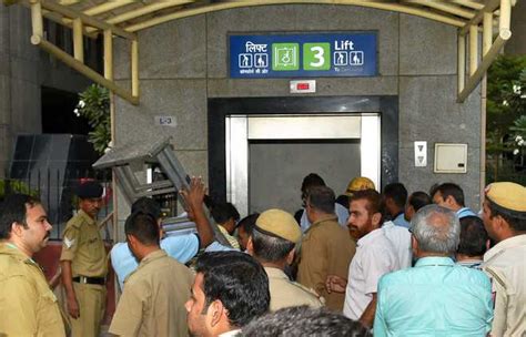 3 Get Stuck In Snag Hit Delhi Metro Station Lift For 1 Hour The