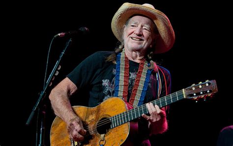 Willie Nelson Cancels Concerts Due To The Flu