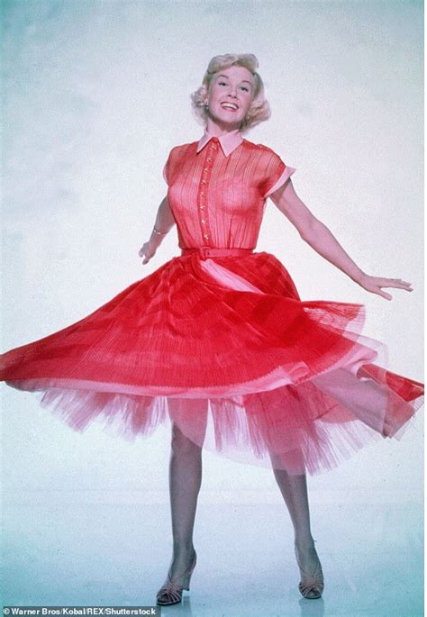 Doris Day Dies Aged 97 Hollywood Icon Lived Different Life To On