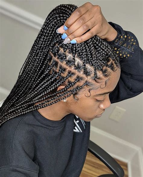 Stylish And Chic How Long Can You Keep Knotless Braids In Your Hair