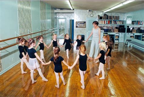 Longtime Newark dance teacher Wine remembered for dedication, passion