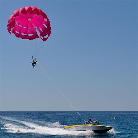Parachute Ascensionnel Riviera Nautic Sport