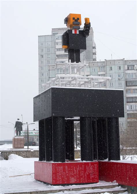 Minecraft Lenin Appears In Krasnoyarsk Russia Beyond