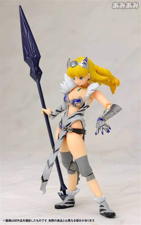 Amiami [character And Hobby Shop] Revoltech Queen S Blade No 008 Captain Of The Royal Guard